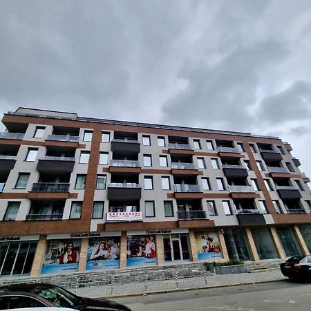 Best Family Apartments & Private Parking Sófia Exterior foto