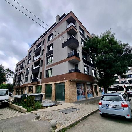 Best Family Apartments & Private Parking Sófia Exterior foto